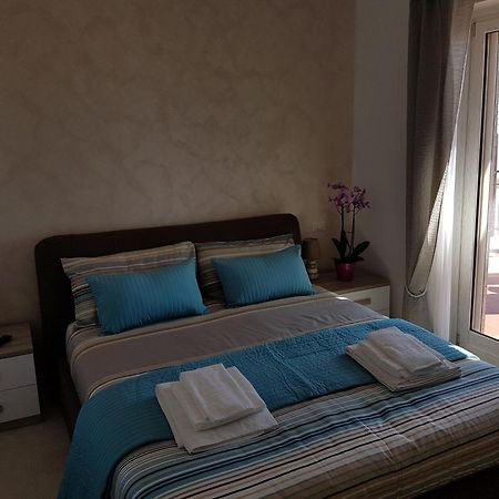 Ferienwohnung Mary'S Penthouse Lido di Ostia Exterior foto